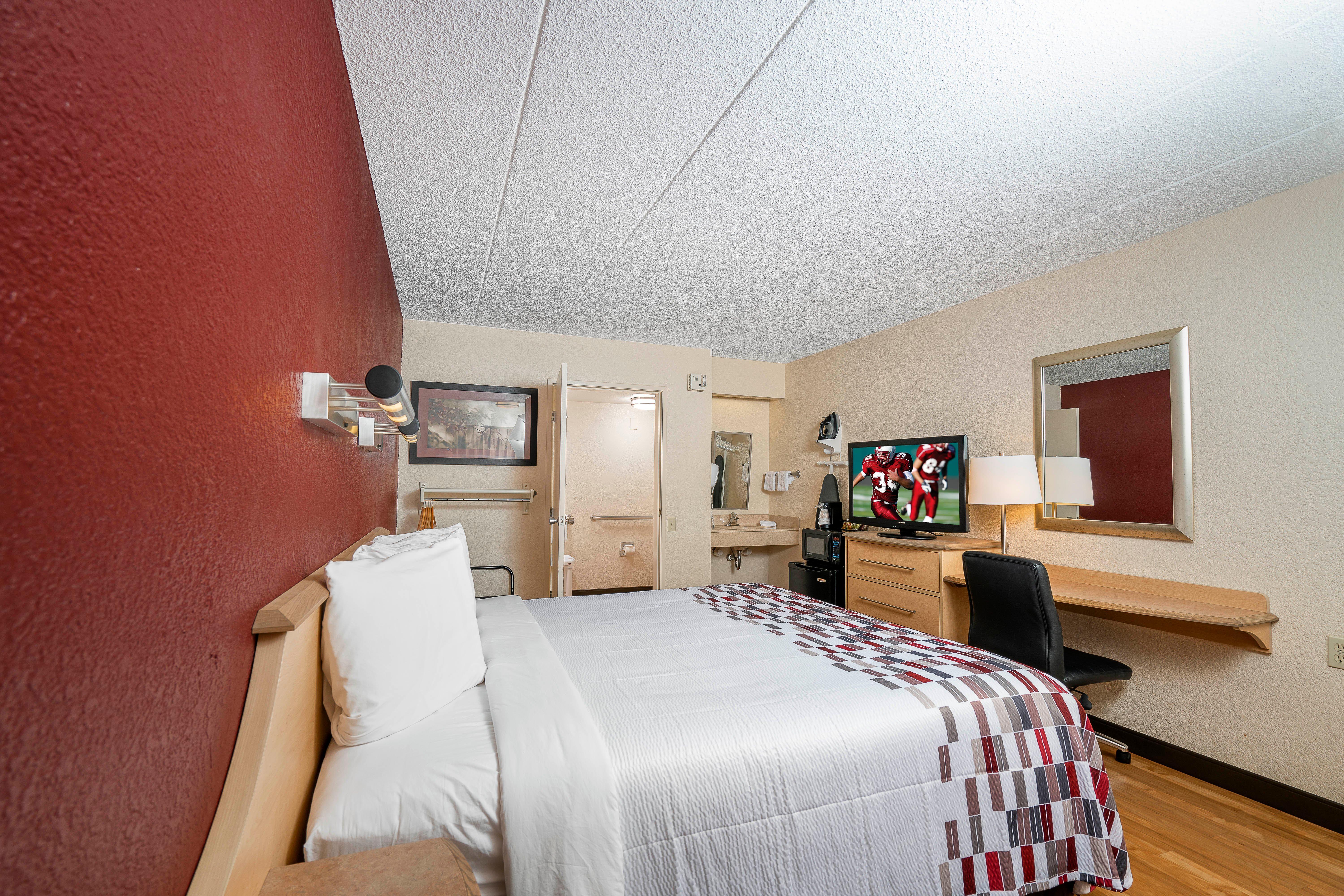 Red Roof Inn Syracuse Іст-Сіракуз Екстер'єр фото